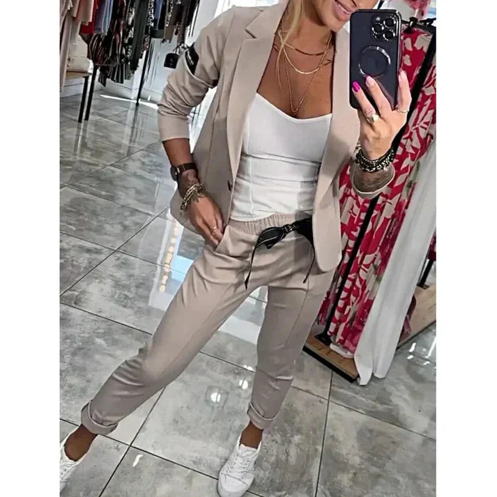 Adela - Elegancki Komplet z Marynarką i Spodniami