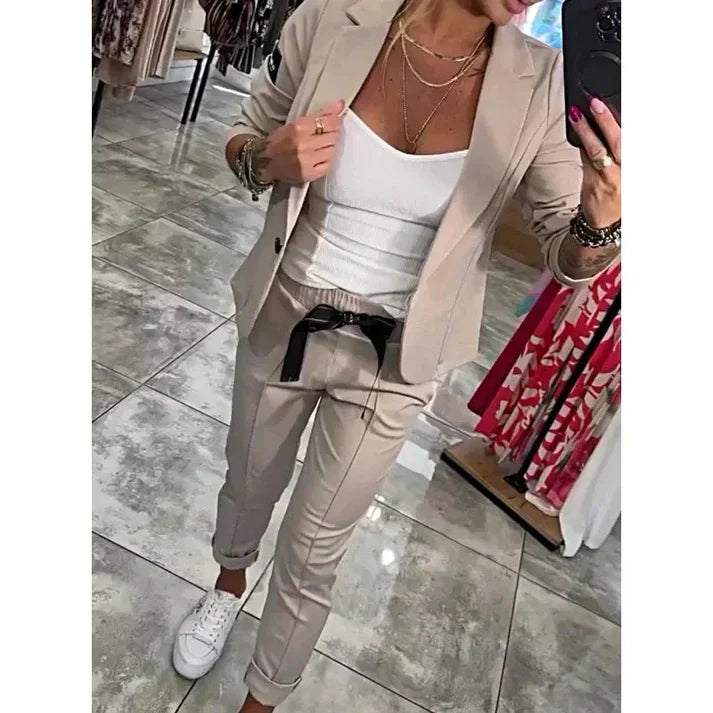 Adela - Elegancki Komplet z Marynarką i Spodniami