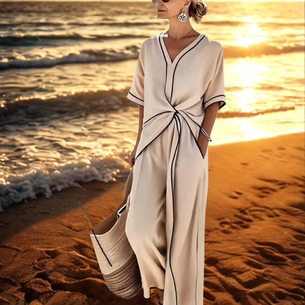 Joanna – Elegancki Kombinezon z Kontrastową Lamówką