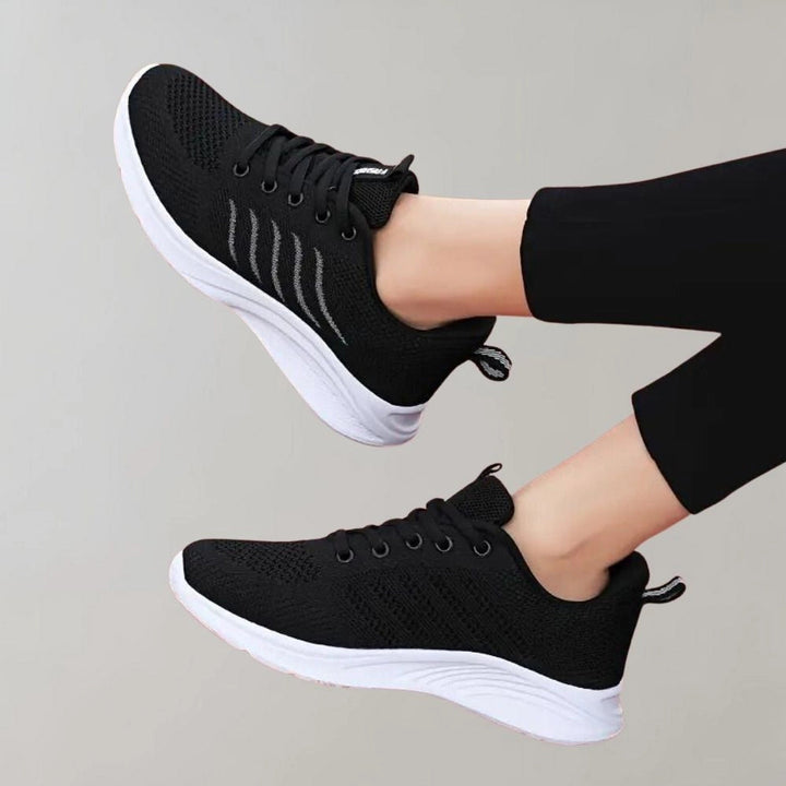 Avara Women's Lightweight Black Running Shoes - Breathable and Comfortable