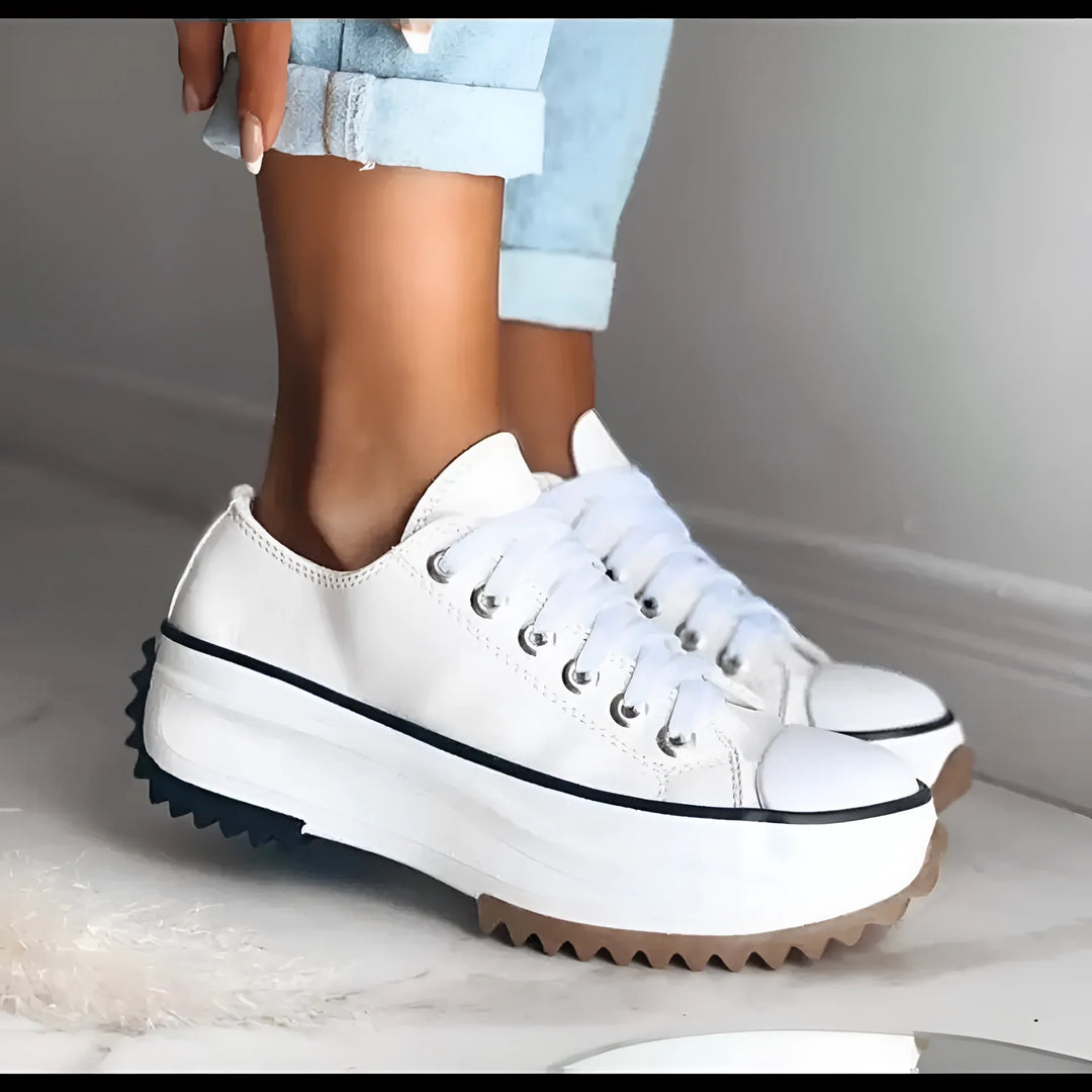 Beżowe Sneakersy na Platformie z Gwiazdkowym Obcasem - Stylowe Buty Damskie z Grubą Podeszwą