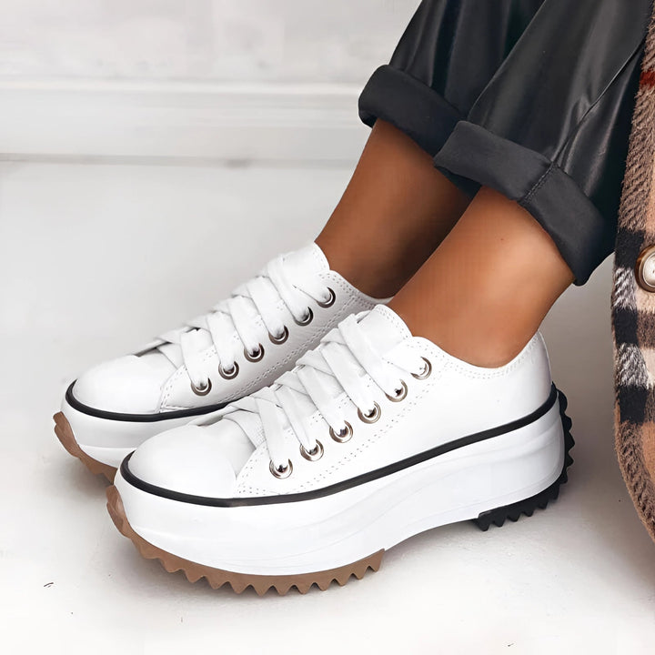 Beżowe Sneakersy na Platformie z Gwiazdkowym Obcasem - Stylowe Buty Damskie z Grubą Podeszwą