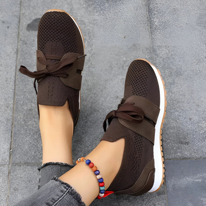 Czarne Siatkowe Sneakersy Slip-On dla Kobiet - Lekkie i Oddychające Buty do Chodzenia
