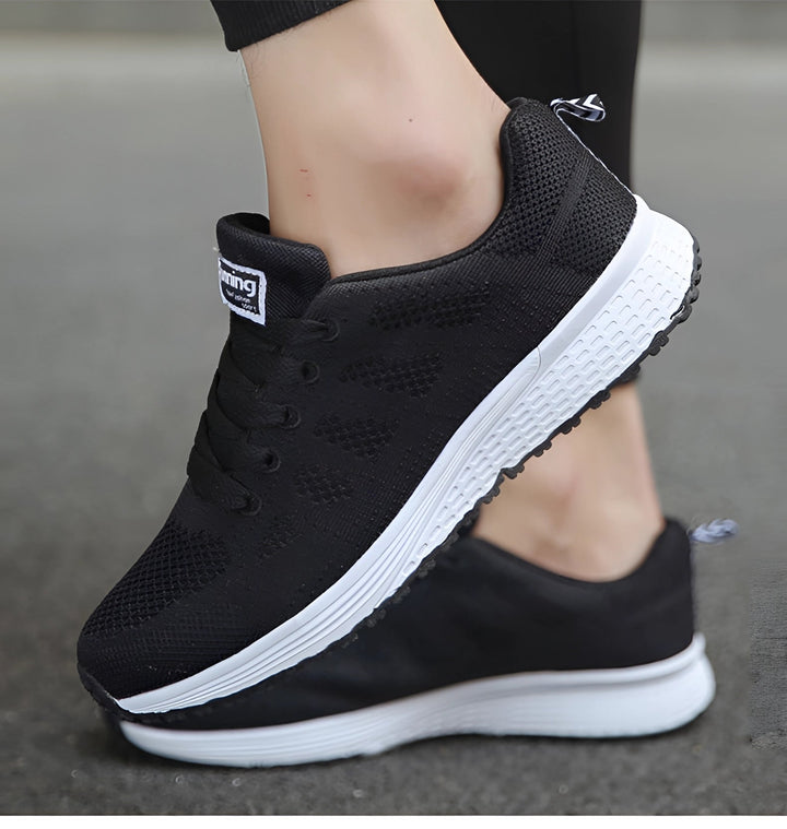 Różowe Damskie Sneakersy: Lekkie i Oddychające Buty do Biegania