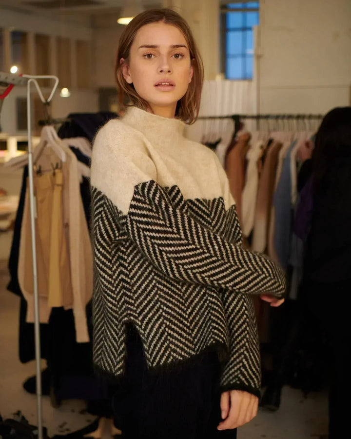 Sweter Dzianinowy Emma