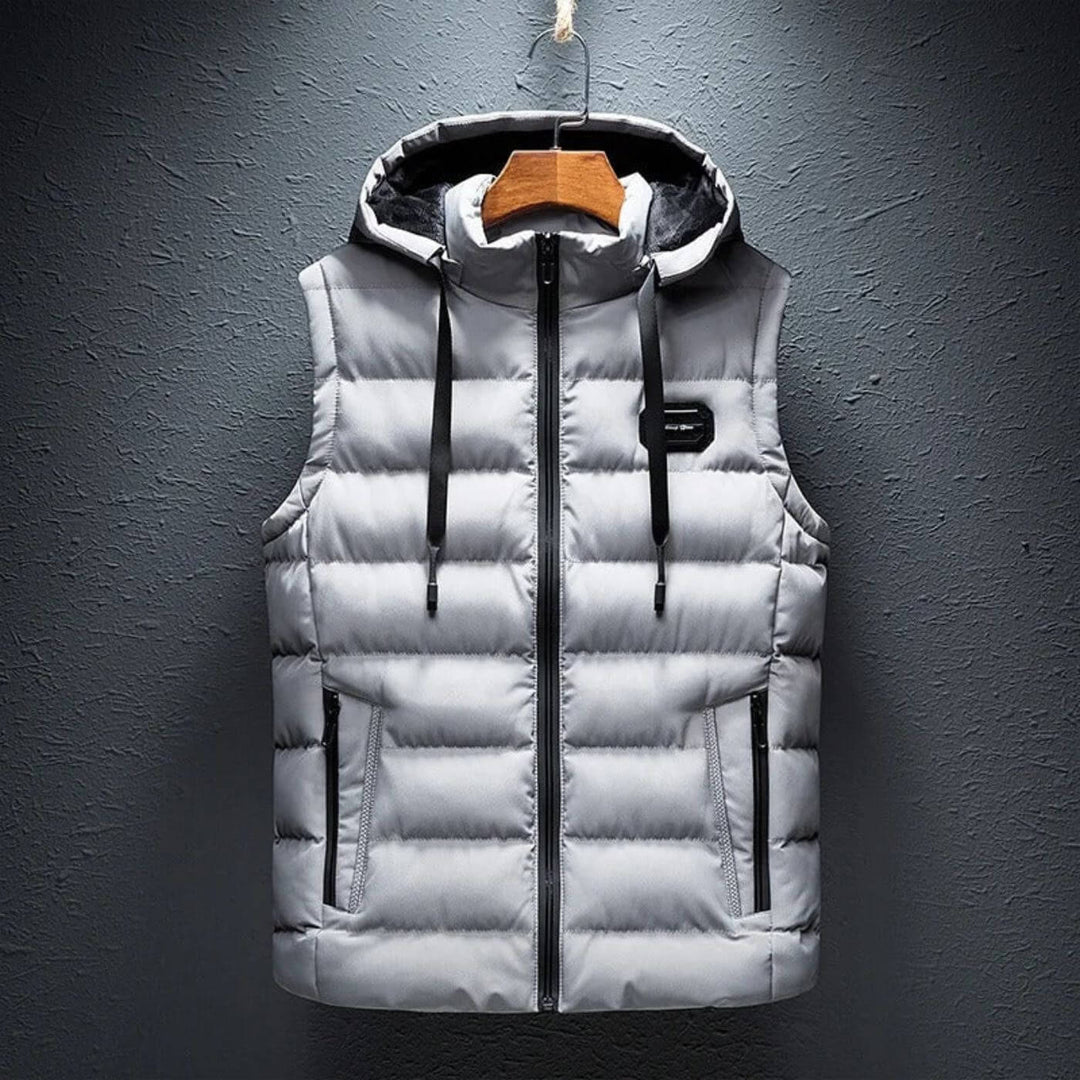 GUGLIELMO | LEKKI BEZRĘKAWNIK" can be rewritten as "GUGLIELMO | Lightweight Sleeveless Jacket.