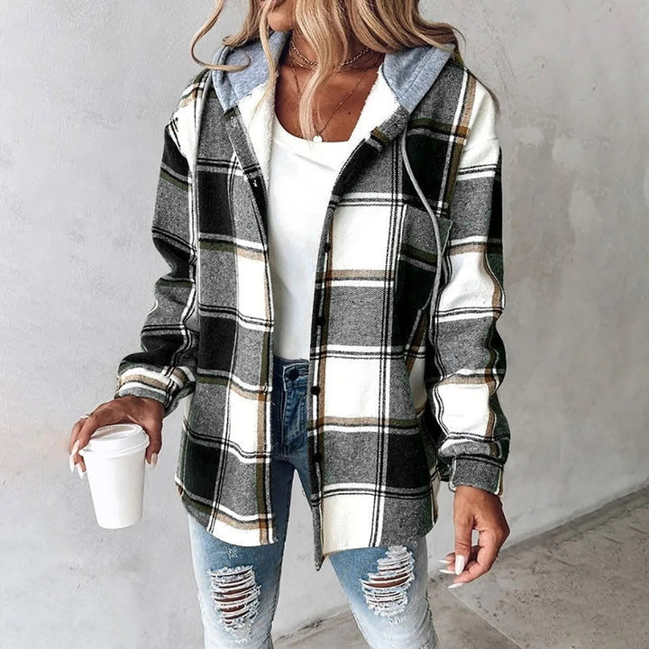 Isabella Ciepła Kurtka na Jesień" could be rewritten as "Isabella Cozy Autumn Jacket.