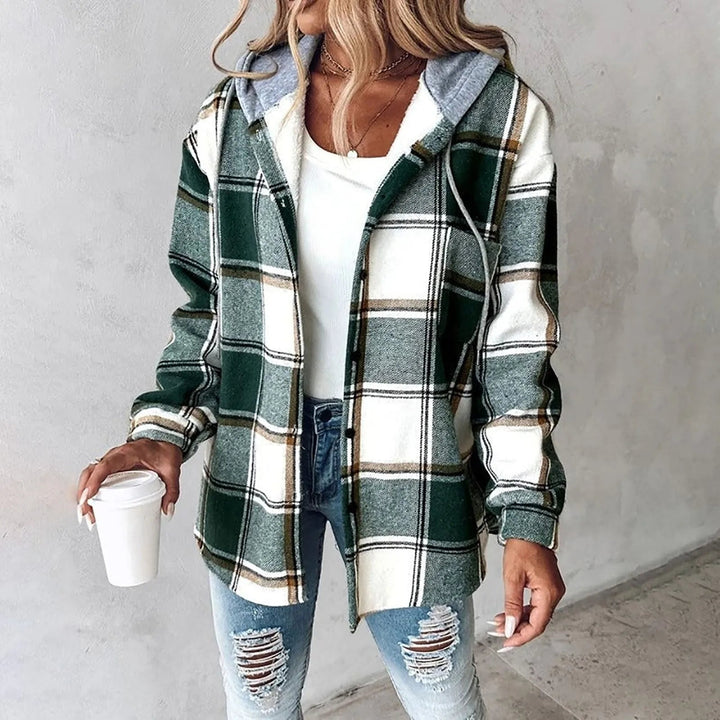 Isabella Ciepła Kurtka na Jesień" could be rewritten as "Isabella Cozy Autumn Jacket.