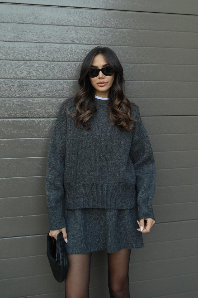 Maria - Stylowy Sweter i Spódnica