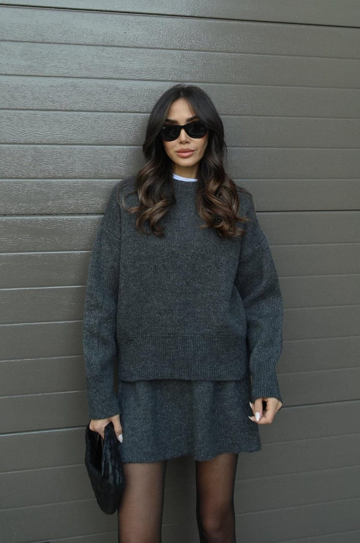 Maria - Stylowy Sweter i Spódnica