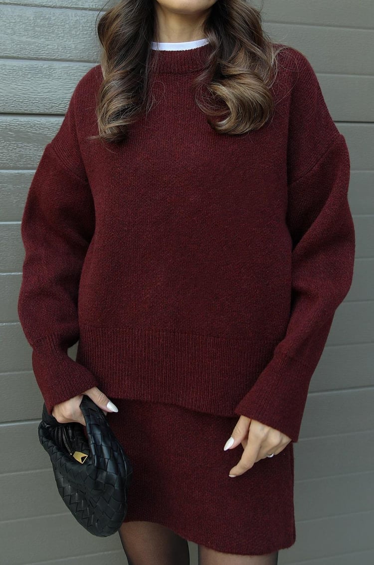 Maria - Stylowy Sweter i Spódnica