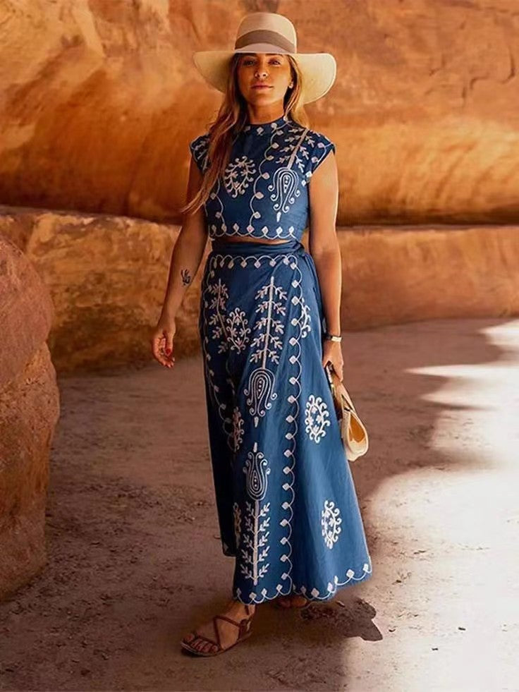 Alina | Top i spódnica z eleganckim nadrukiem