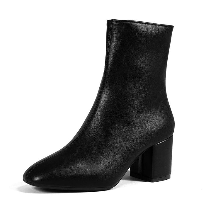 Siena – Eleganckie lakierowane botki dla kobiet