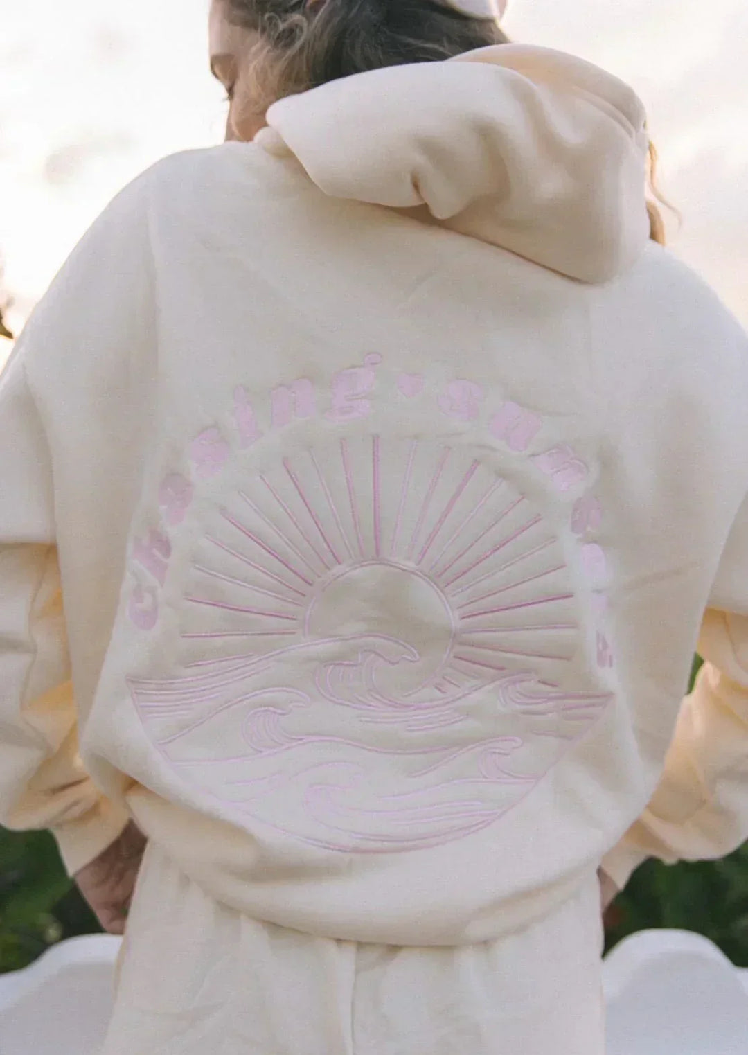Hoodie inspirowany naturą Moa