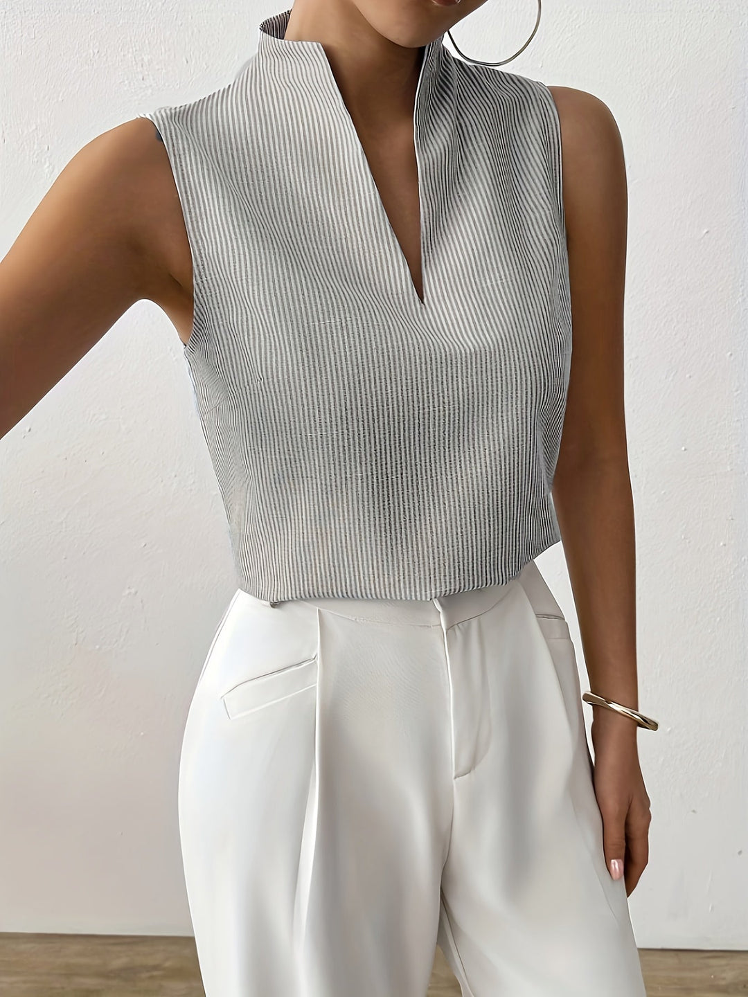 Linea | Top w Delikatne Paski